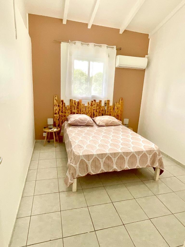 Location Les Flamboyants Apartment Sainte-Anne  Exterior foto