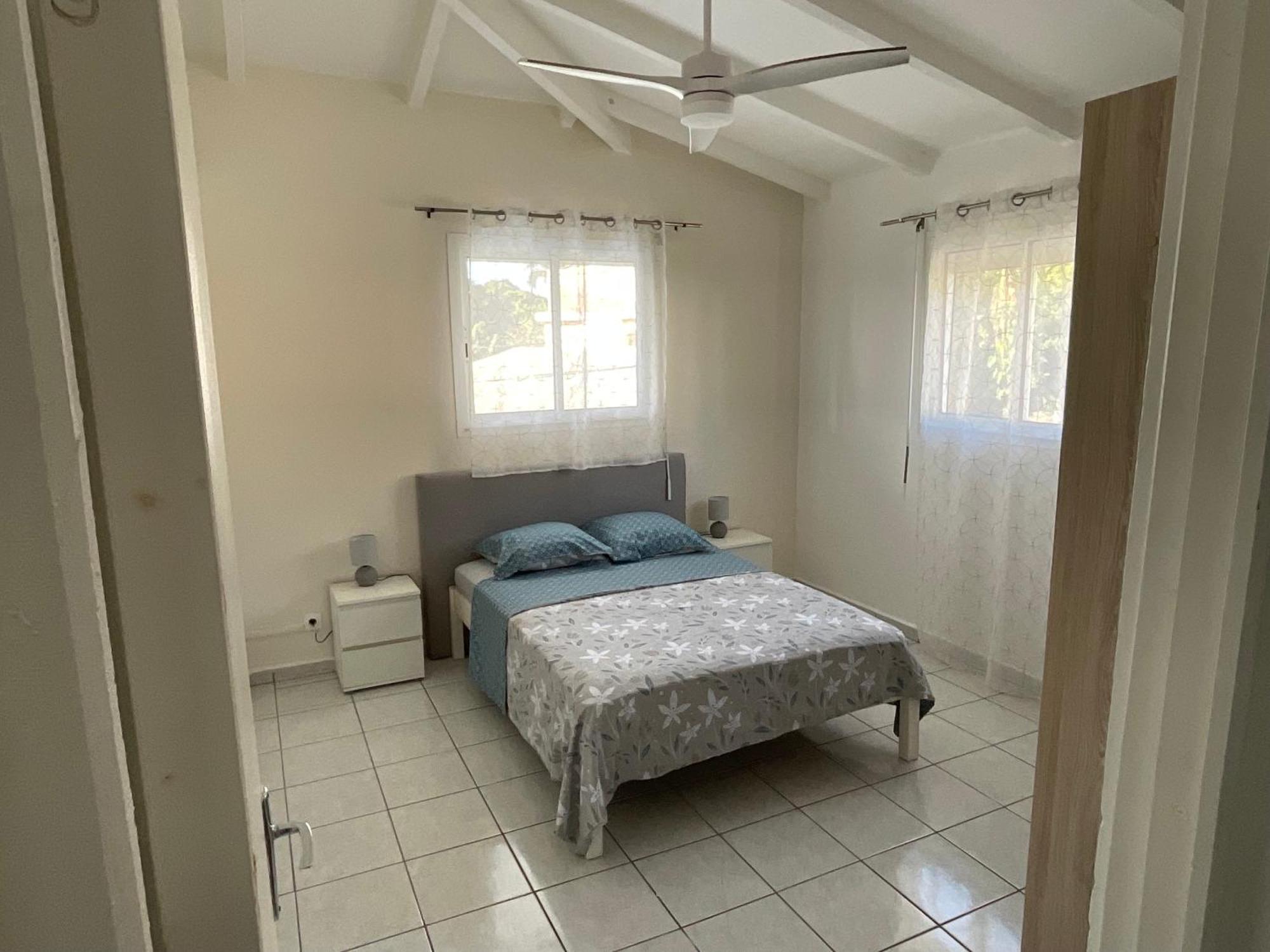 Location Les Flamboyants Apartment Sainte-Anne  Exterior foto